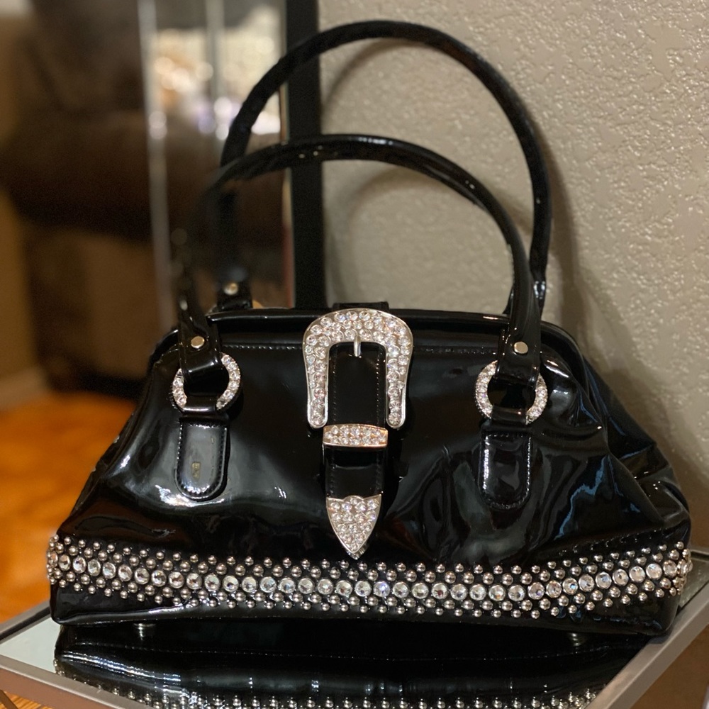 Raviani handbag